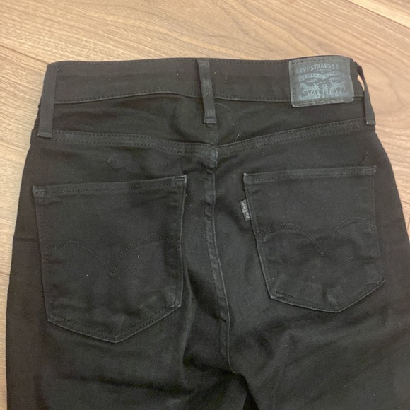 Black skinny jeans, 25 waist, in good shape - Picture 3 of 3